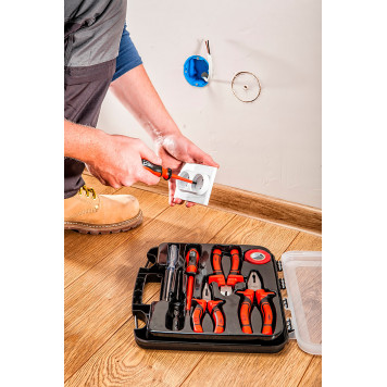 Набор 01-305 шарнирно-губцевого инструмента 1000 В, 7 предметов NEO-1