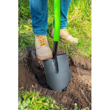 Лопата 15G010 заостренный штык, металлический черенок VERTO-3