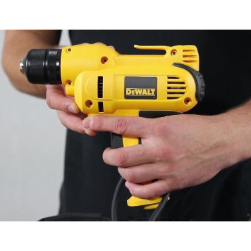 Дрель DWD115KS-QS безударная 701 Вт, быстрозажимной патрон 10 мм DEWALT-9