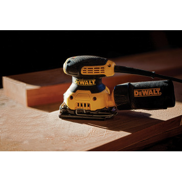 Шлифмашинка DWE6411-QS вибрационная 230Вт DEWALT-9