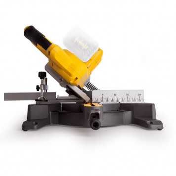 Пила DCS777N-XJ торцовочная 54 В XR FLEXVOLT, 216 мм DEWALT-4