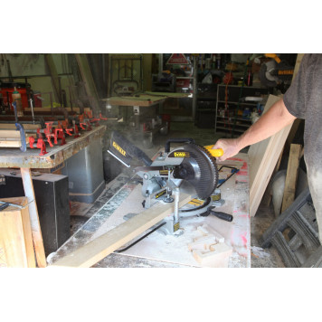 Пила DW714-KS торцовочная 1600 Вт, 254 мм DEWALT-3