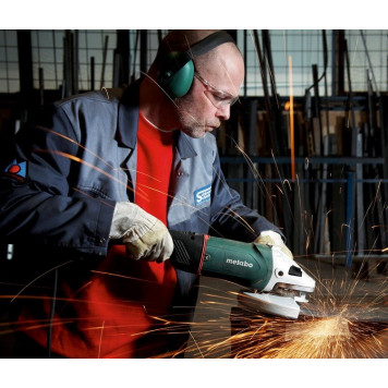 Угловая шлифмашинка WE 22-180 MVT (606463000) 2200 Вт, 180 мм METABO-1