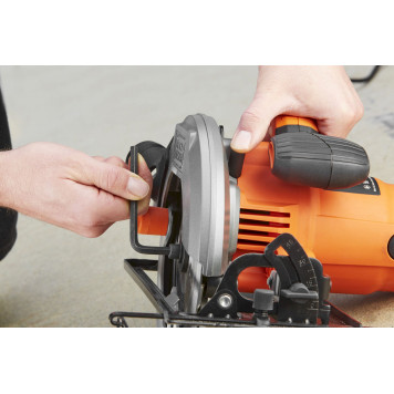 Пила CS1550-QS дисковая 1500 Вт BLACK+DECKER-2