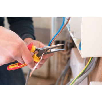 Тонкогубцы 0-84-006 удлинённые диэлектрические 1000В, 160 мм STАNLEY-6