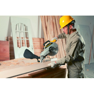 Пила STSM1510-B9 торцовочная 1500 Вт, 254 мм STАNLEY-1