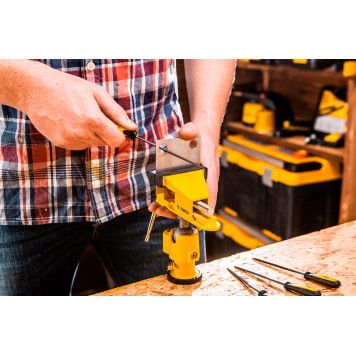 Тиски 07А307 поворотные 75 мм модельные ТОРЕХ-1