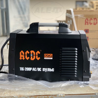 Сварочный G0017 аппарат аргонодуговой TIG-200P AC/DC ПУЛЬС 140-240В/1Ф ММА/TIG варит алюминий
