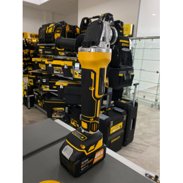 Угловая шлифмашина E0103 бесщеточная аккумуляторная 125 мм,18 В Li-ion 1х4,0 А/ч-16