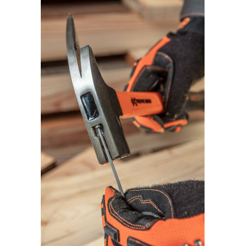 Молоток 25-131 кровельный 600 г, рукоятка из стекловолокна NEO-7