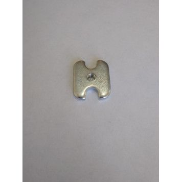 Пластина 345744-8 с внутренней резьбой MAKITA Пластина 345744-8 с внутренней резьбой MAKITA