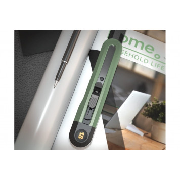 Нож технический HT4018L "Home Series Green" 18 мм, сегментированное лезвие Deli-1