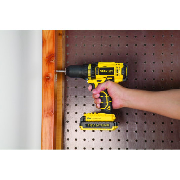 Шуруповерт SCD20C2K-RU аккумуляторный, 18В Li-Ion STАNLEY-3