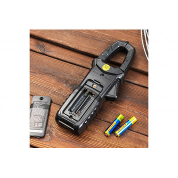 Токоизмерительные клещи DL334203 цифровые DELI-3