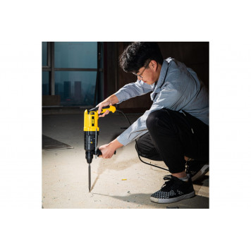 Перфоратор DL-DC26-E1 сетевой 800 Вт, SDS-PLUS, 3,0 Дж DELI-9