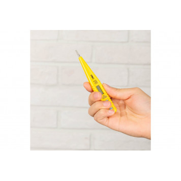 Индикатор напряжения DL8003 цифровой 12-250В Deli-3