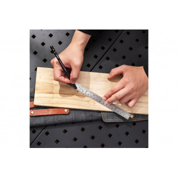 Линейка DL8020Y стальная 200мм, нержавеющая сталь Deli-5