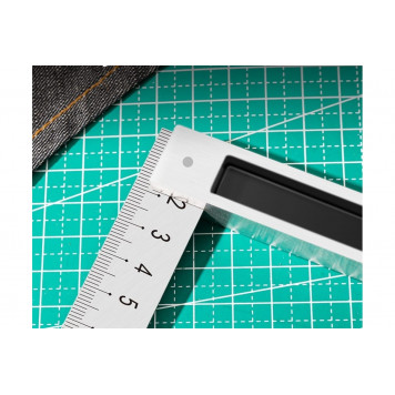 Угольник DL303150 150мм из нержавеющей стали, Deli-2