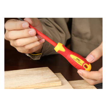 Отвёртка DL5151251 диэлектрическая до 1000В шлицевая 5,5х125 мм Deli-2