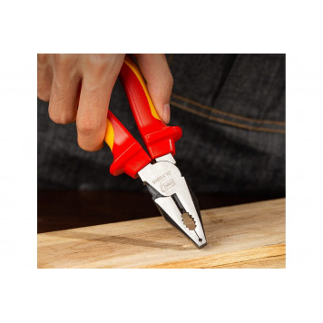 Плоскогубцы DL512008 диэлектрические до 1000В, 200 мм Deli-3