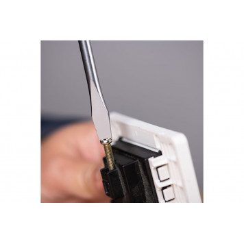 Отвёртка шлицевая DL6351251 5х125 мм, CR-V Deli-3