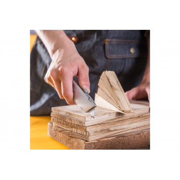 Нож универсальный DL4260 с Т-образным лезвием 19 мм Deli-3