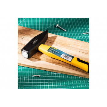 Молоток DL442005 слесарный 500гр, фиберглассовая рукоять, Deli-6