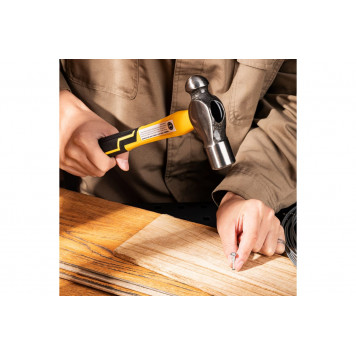 Молоток DL443024 рихтовочный 680гр фиберглассовая рукоять, Deli-6