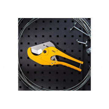 Труборез для пластиковых труб DL2509, 0-63мм, Deli-6