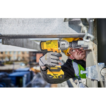 Гайковёрт DCF900P2T-QW импульсный 1/2", 18В XR 2х5 А/ч, в кейсе TSTAK DEWALT-6