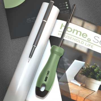 Отвёртка HT1206L крестовая "Home Series Green" PH2x150мм рукоятка из софттач пластика Deli-6