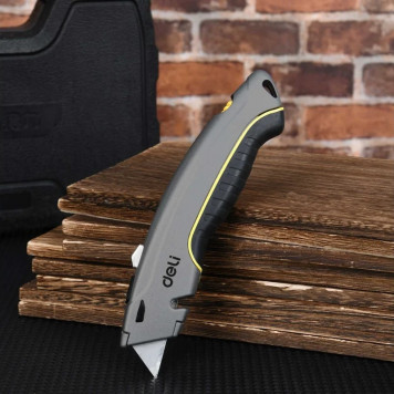 Нож DL410 универсальный с Т-образным лезвием 19мм, длина 170мм, в комплекте 3 лезвия Deli-5