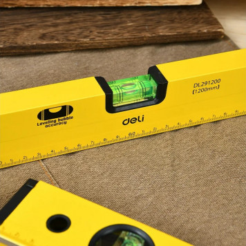 Уровень DL291500 строительный магнитный 3 глазка 150 см Deli-2