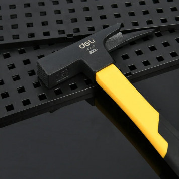 Молоток DL5060 кровельщика 600гр магнит, противоскользящий боек, фиберглассовая рукоять Deli-6