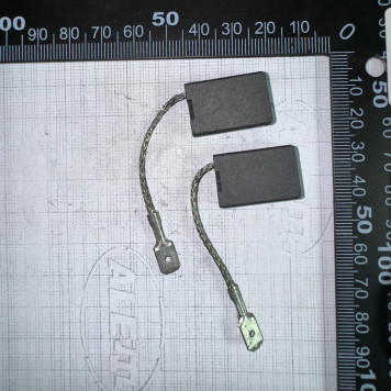 Комлпект 316045790 угольных щеток старый код 316033950 METABO-1