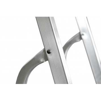 Лестница-стремянка 7 ступеней (ALIMINYUM)-2