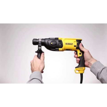 Перфоратор D25133K-QS сетевой SDS+, 800 Вт DEWALT-4