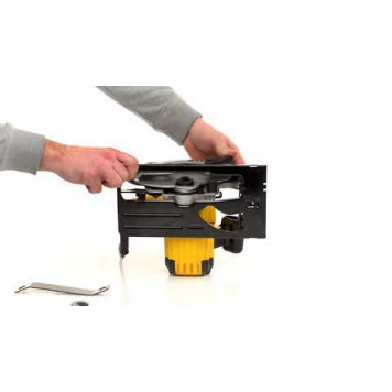 Пила DWE550-QS дисковая ручная 1200Вт, 165 мм, DEWALT-2